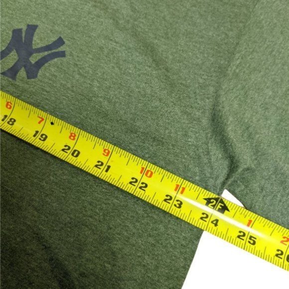 Men's New York Yankees Baseball Olive Green Heather Short Sleeve Tee - X-Large - Picture 12 of 12